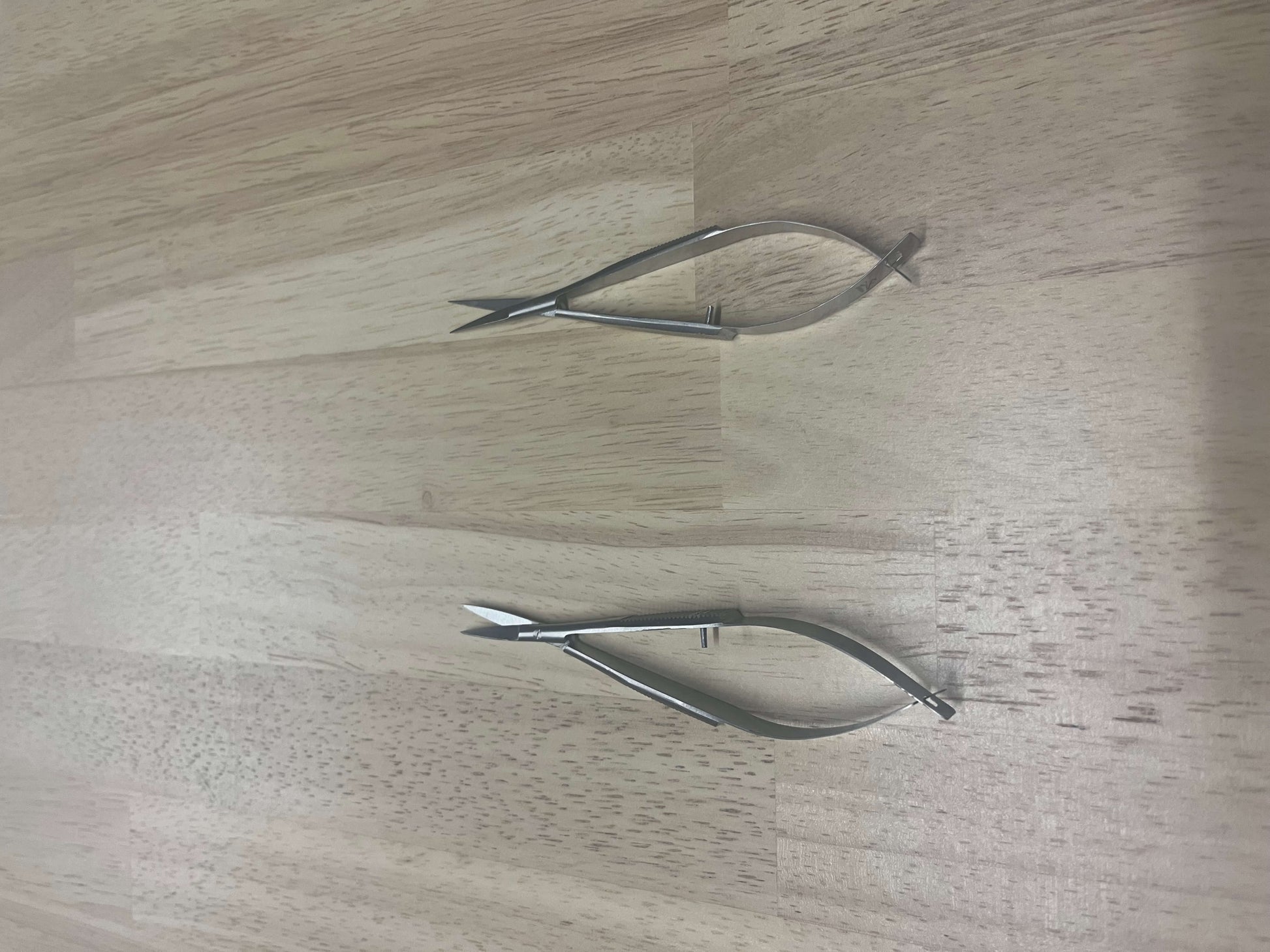 Duo van pincetschaar met fijne en super fijne punt